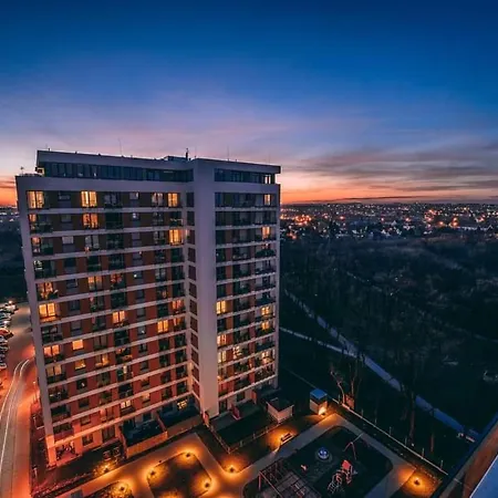 Red Park Apartament Z Panoramą Miasta Apartament *